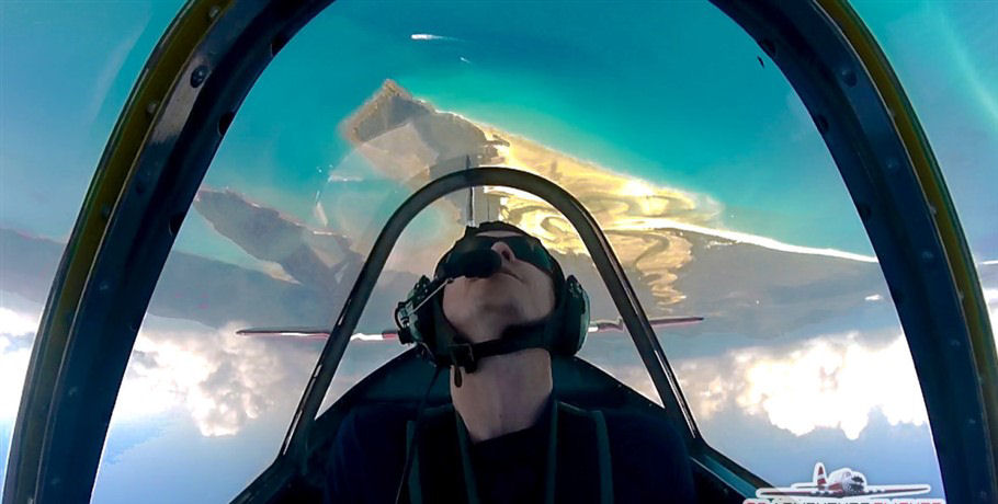 Aerobatic Over the Whitsunday Islands